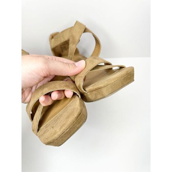 Anne Klein Sandals Womens Size 10 Tan Crossover Block Heel Open Toe Heels - Picture 6 of 10